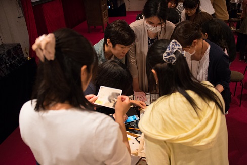 リアル脱出ゲームとは リアル脱出ゲーム 体験型謎解きエンターテインメント